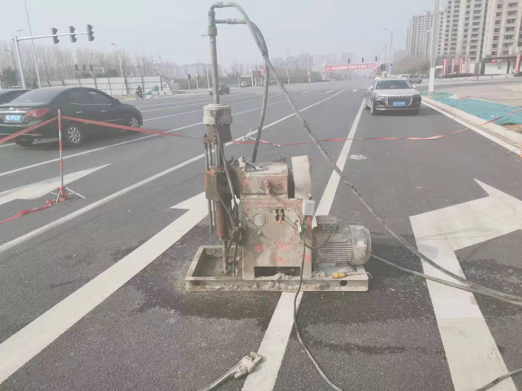 金城江路基沉降注浆灌浆